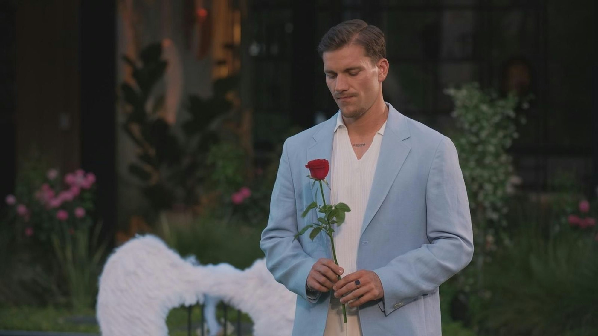Bachelor Felix Stein ist unsicher. (Bild: RTL)