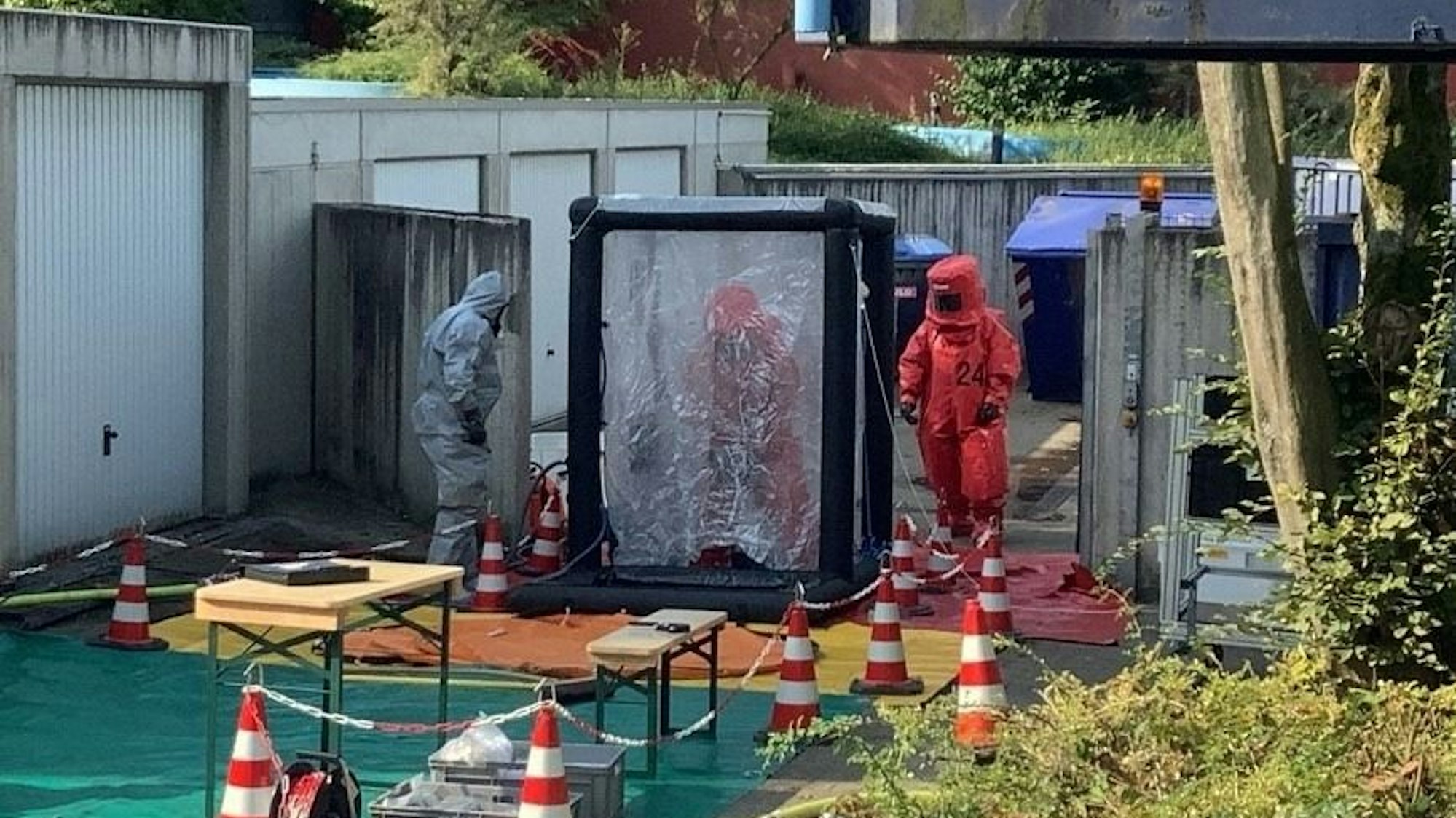 FW-GE: Chlorgasaustritt im öffentlichen Schwimmbad - Undichtigkeit erfolgreich behoben