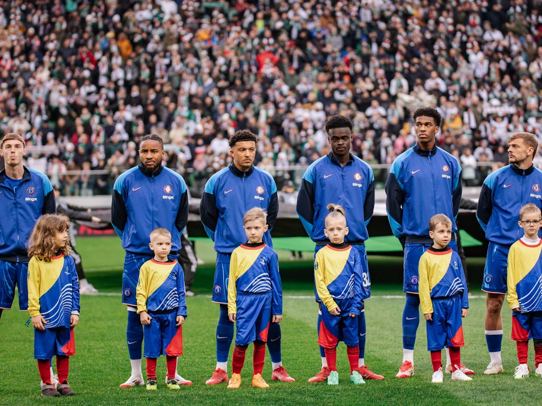 Christopher Nkunku (2.v.l.) mit seinen Teamkollegen kurz vor dem Spiel.