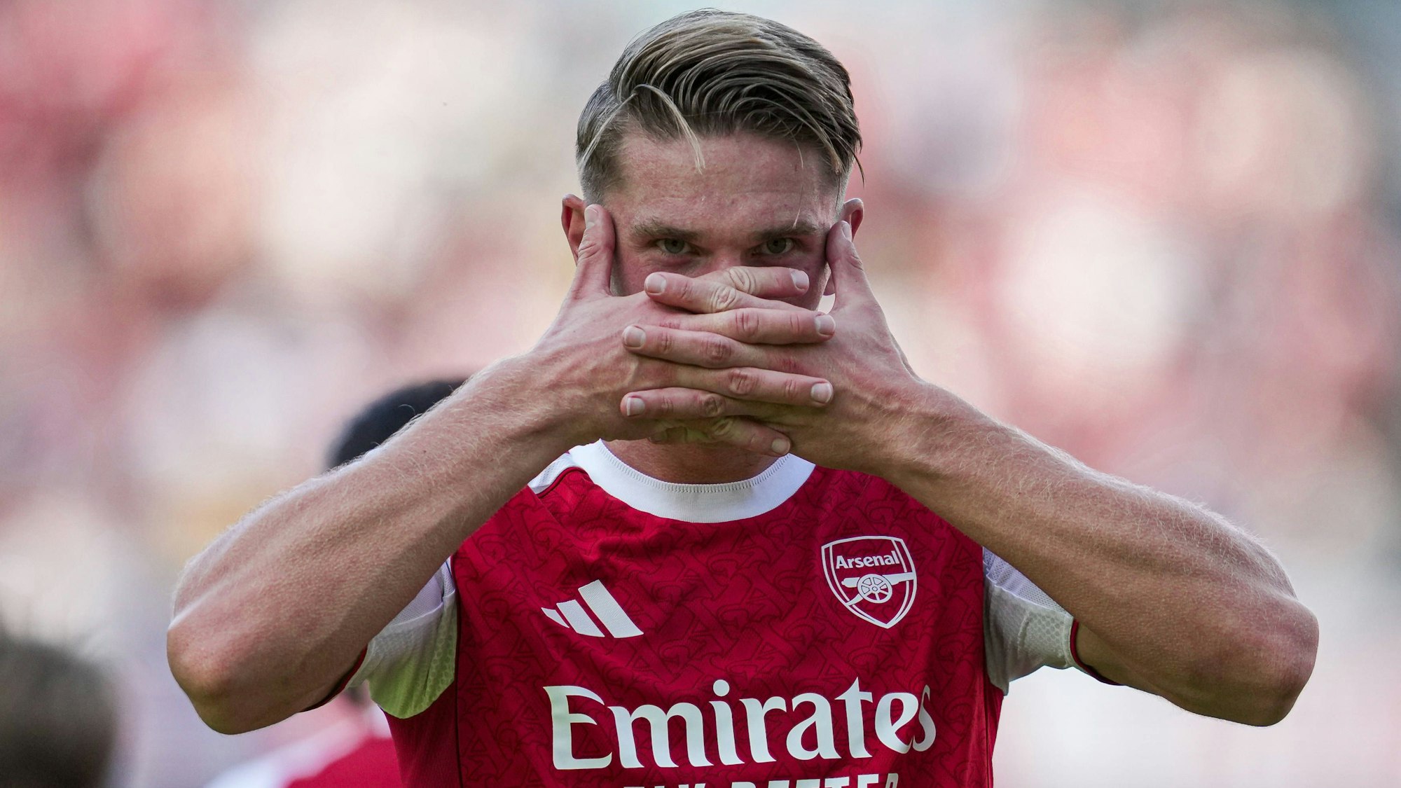 Viktor Gyökeres macht einen Jubel.