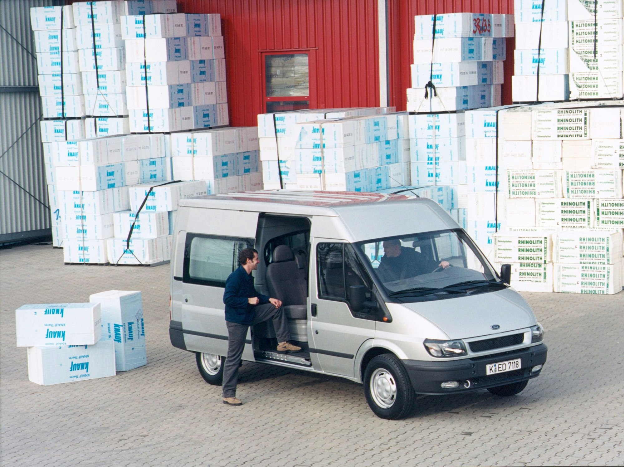 76 Transit Doppelkabine Kasten RWD, mittellang, mittelhoch
