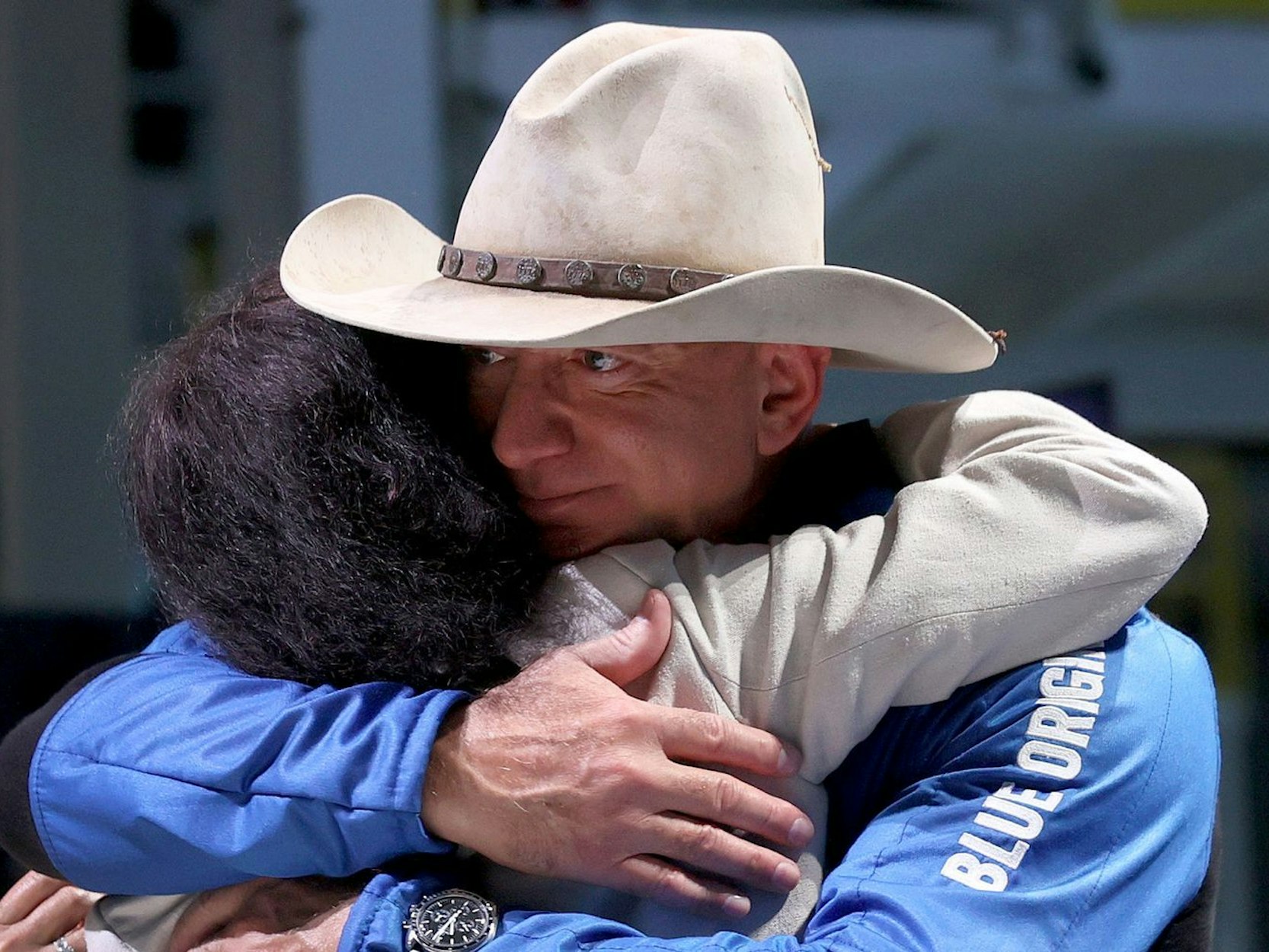 Jeff Bezos trauert um seine Mutter Jacklyn Bezos, die im Alter von 78 Jahren verstorben ist. (Bild: 2021 Getty Images/Joe Raedle)