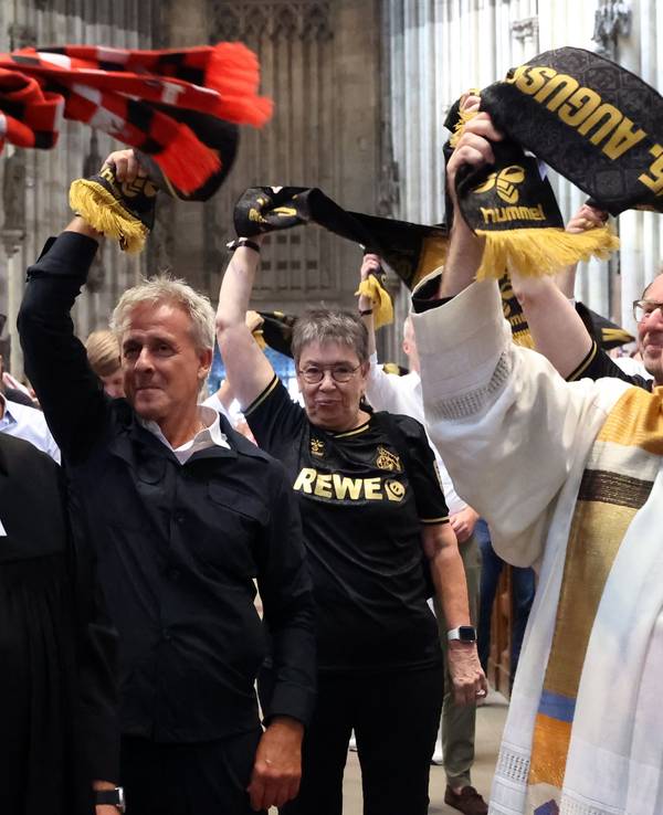 Fan-Andacht zum kölschen Doppeljubiläum: 77 Jahre 1. FC Köln & 777 Jahre Kölner Dom.