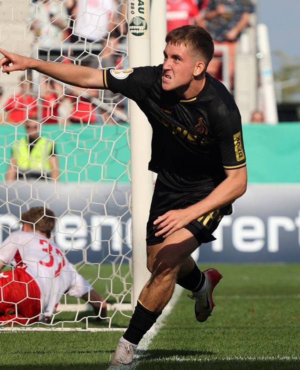 Johannesson Tor 1-2 , DFB Pokal , Jahn Regensburg - 1. FC Köln , Fußball , in den Jahn Stadion , in Regensburg , Bayern , Deutschland. August 17, 2025 . Photo by: Davide Elias / Ipa Photo Pressefoto DENL Copyright: xDavidexEliasx