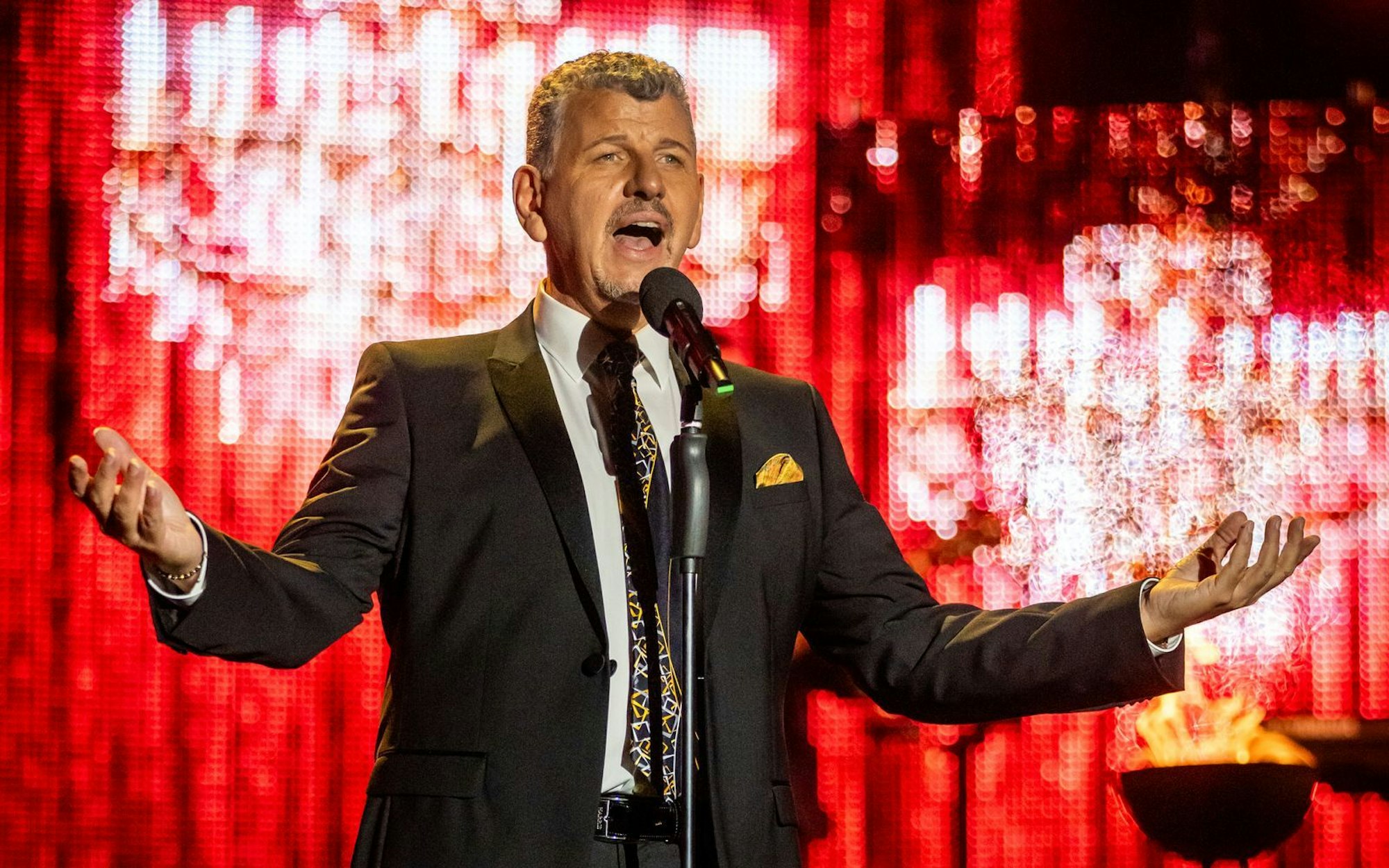 Bei Semino Rossi weihnachtet es schon. Der Schlagersänger hat sein neues Weihnachtsalbum fertiggestellt. (Bild: Krivograd/ipmedia)