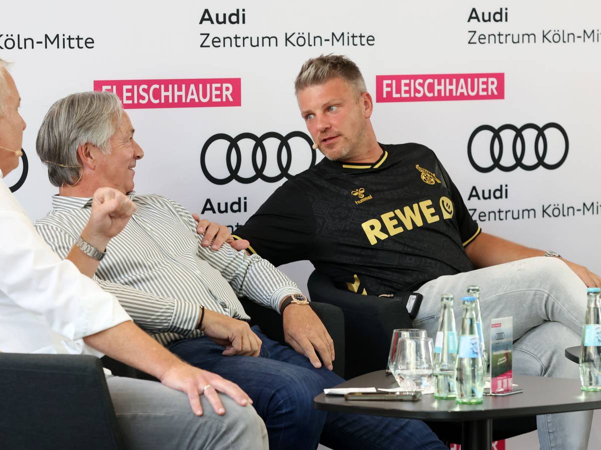 Talk zum FC v.li: Marcel Schwamborn (Express-Leiter Report), Stephan Engels (Klublegende des 1. FC Köln) und Lukas Kwasniok (Cheftrainer 1. FC Köln).