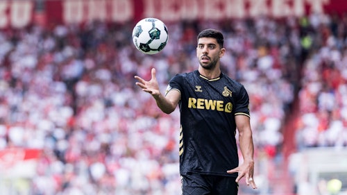 Cenk Özkacar im Trikot des 1. FC Köln.