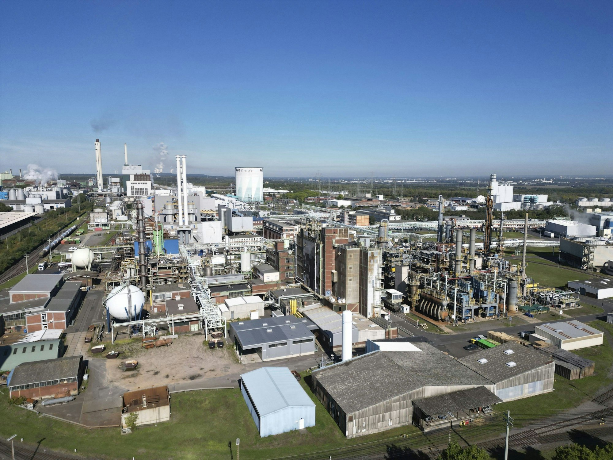 Die Müllverbrennungsanlage Knapsack befindet sich im Chemiepark Hürth Knapsack. Sie ist seit 2009 in Betrieb.