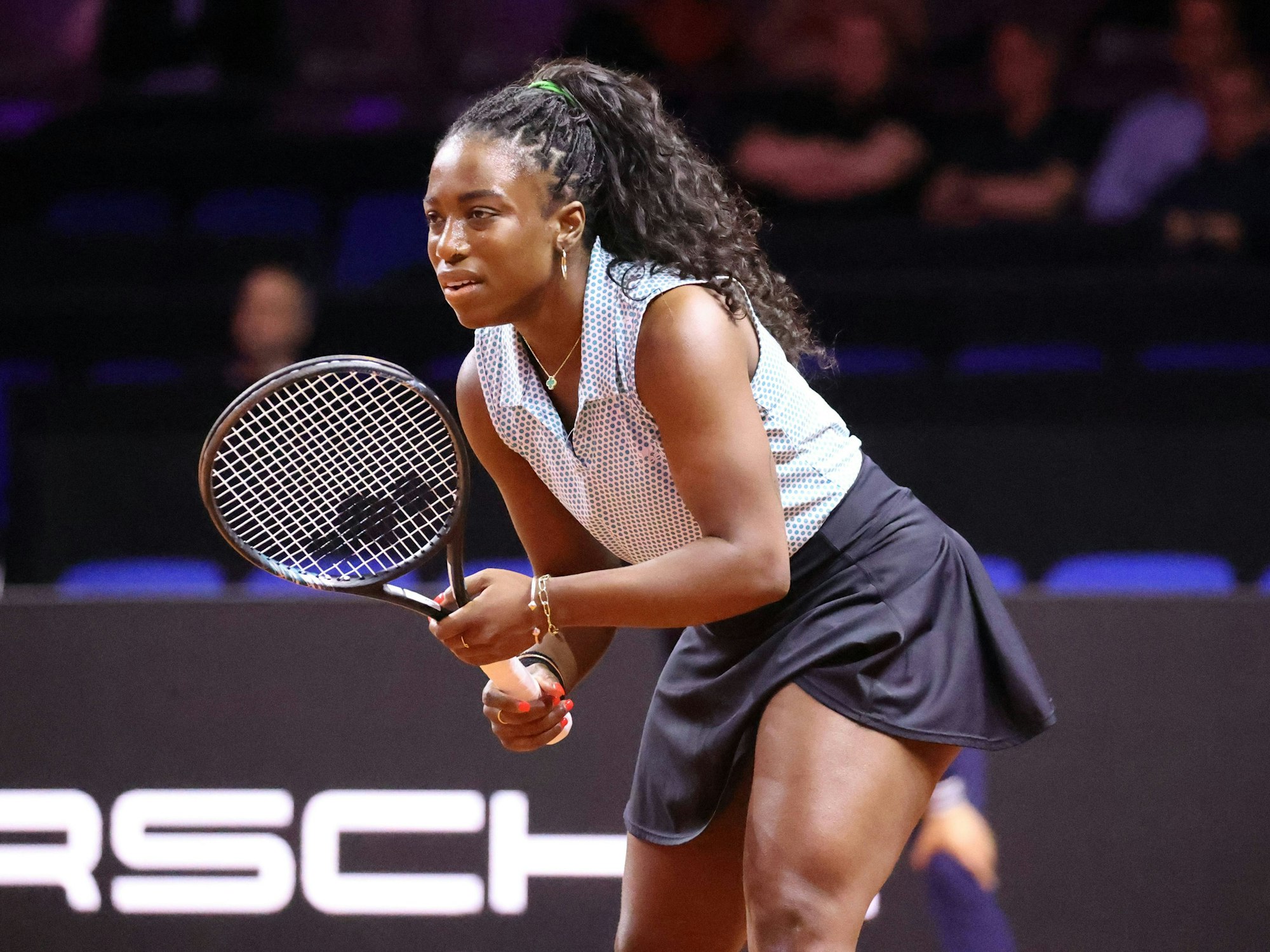 Sachia Vickery wartet auf den Aufschlag ihrer Gegnerin.