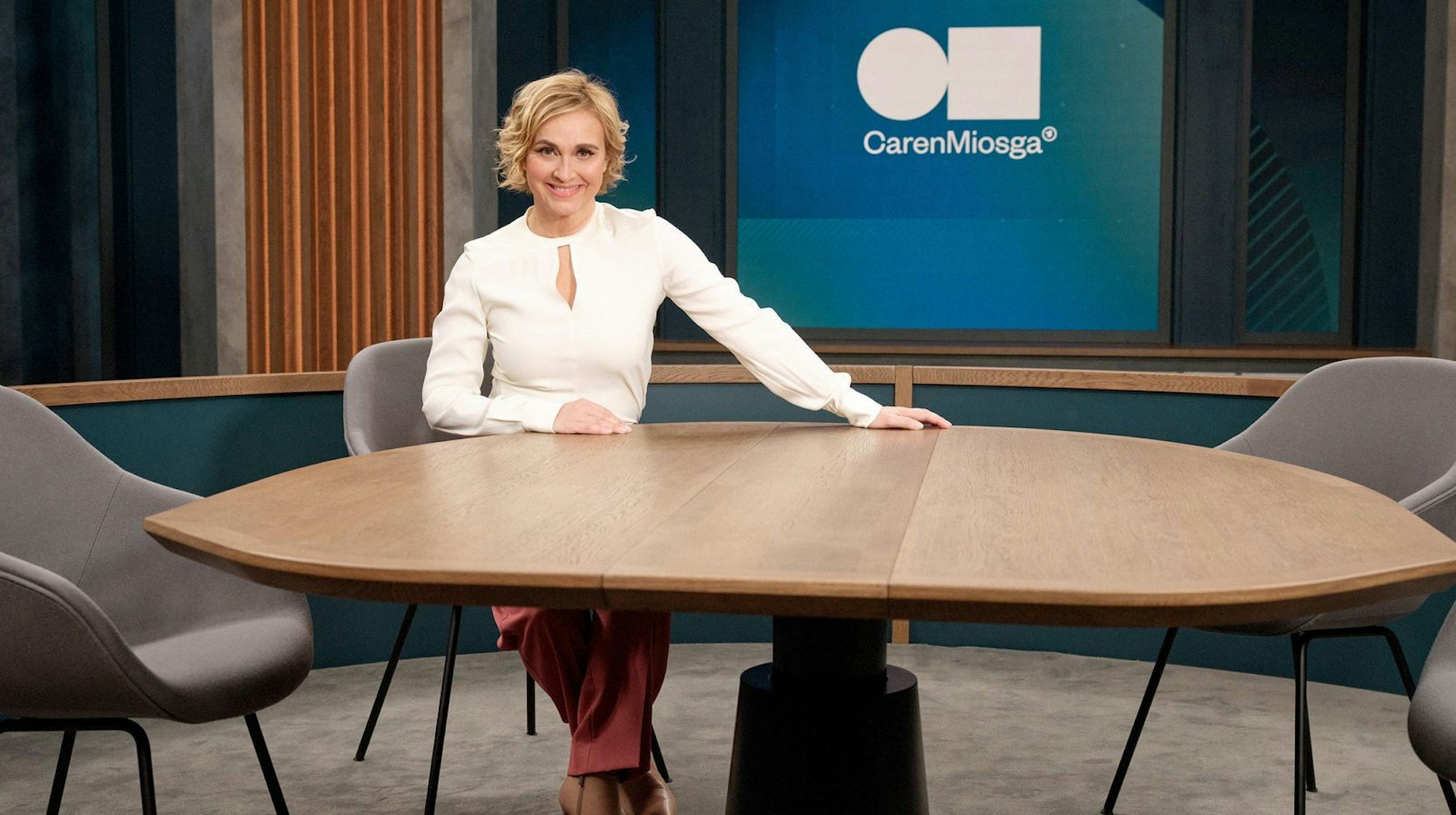 Am Sonntag, 31. August, kehrt Caren Miosga zurück ins Programm der ARD. (Bild: NDR/Philipp Rathmer)