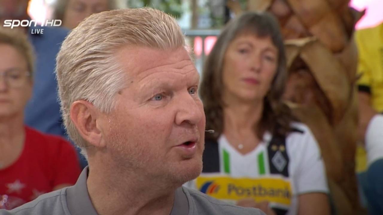 Stefan Effenberg im Einsatz als Doppelpass-Experte.