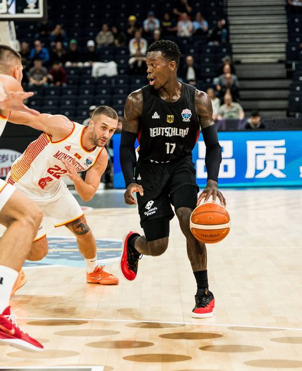 Dennis Schröder am Ball.