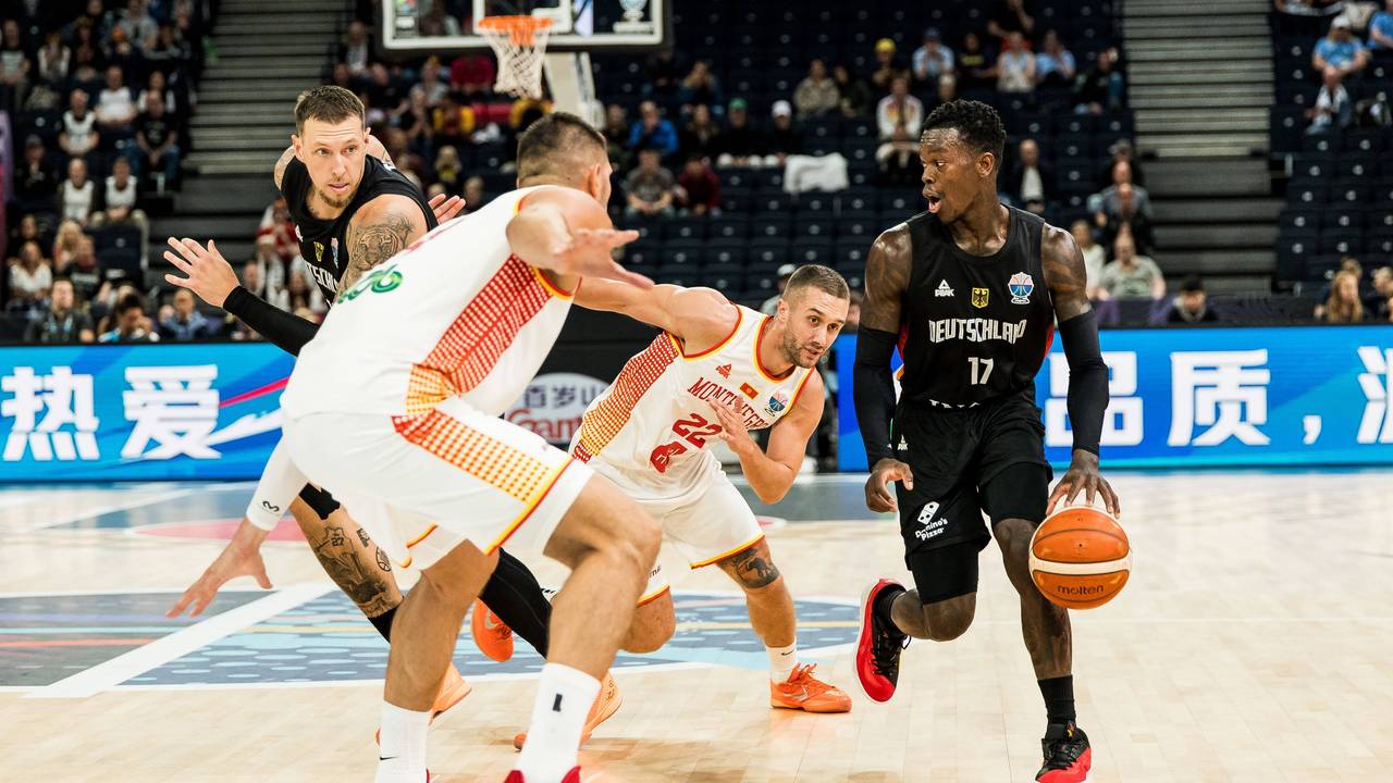 Dennis Schröder am Ball.