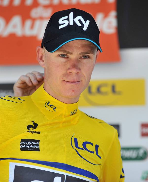 Chris Froome im Gelben Trikot.