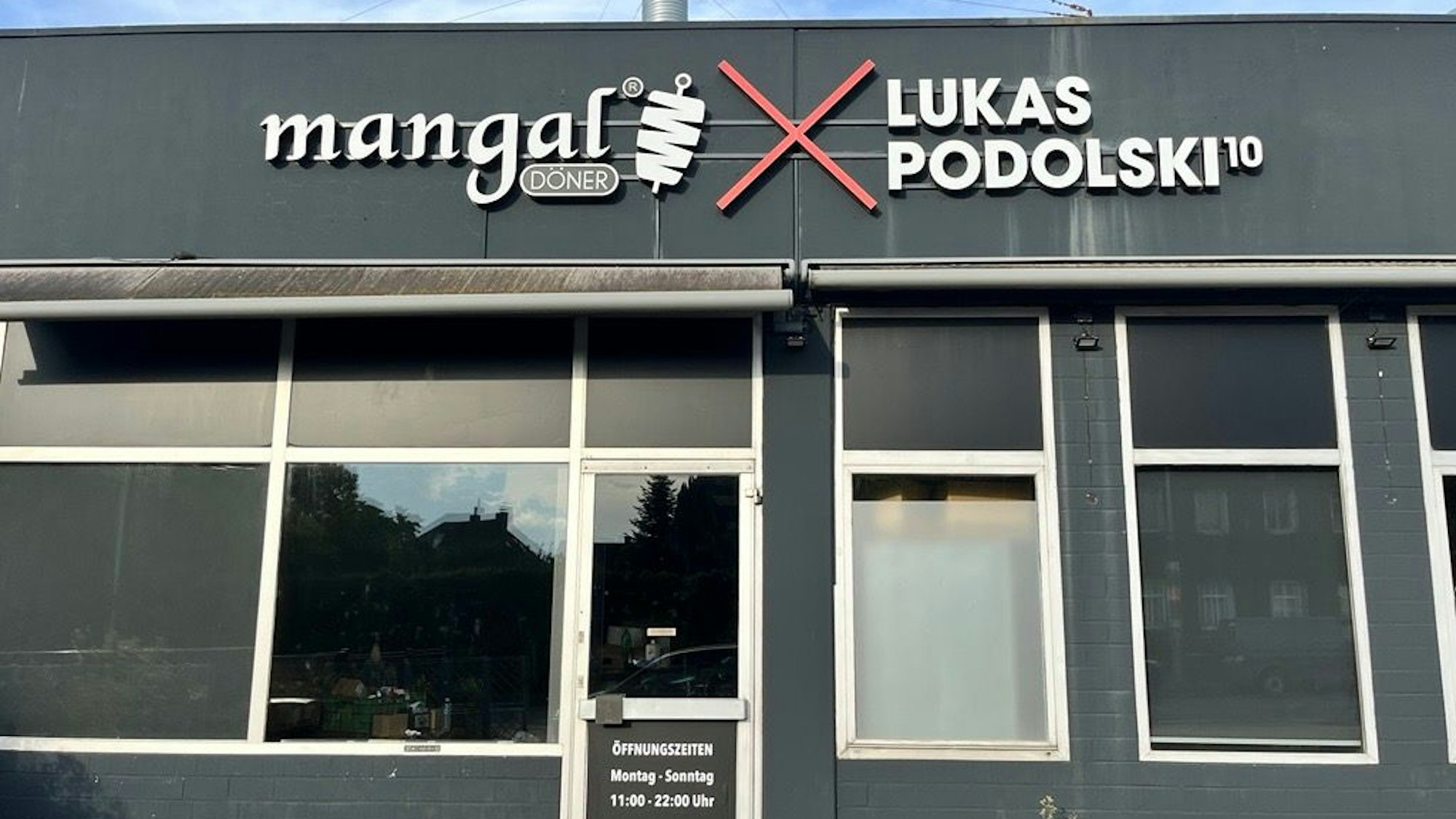 Die Mangal-Filiale von Lukas Podolski in Stommeln.
