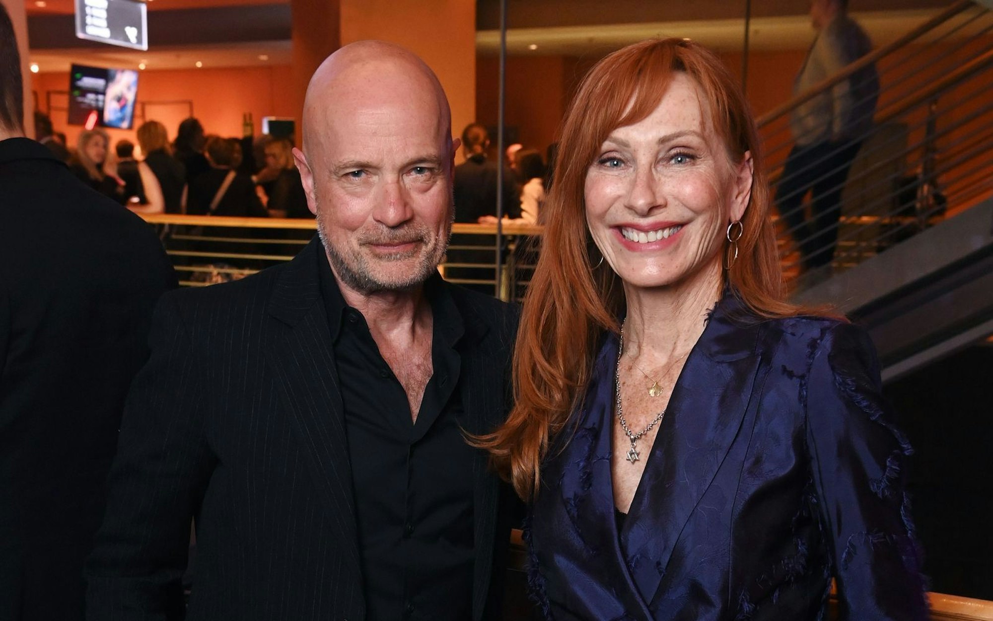 Immer ein gern gesehenes Paar bei Branchenveranstaltungen: Andrea Sawatzki und Christian Berkel (im Theater am Potsdamer Platz, 2025 in Berlin). Das Paar lernte sich 1998 bei Dreharbeiten kennen und hat zwei erwachsene Söhne. (Bild: 2025 Getty Images/Matthias Nareyek)