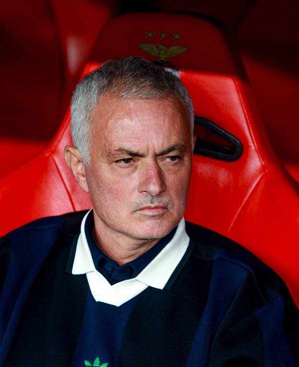 José Mourinho bei seinem letzten Spiel als Trainer von Fenerbahce Istanbul.