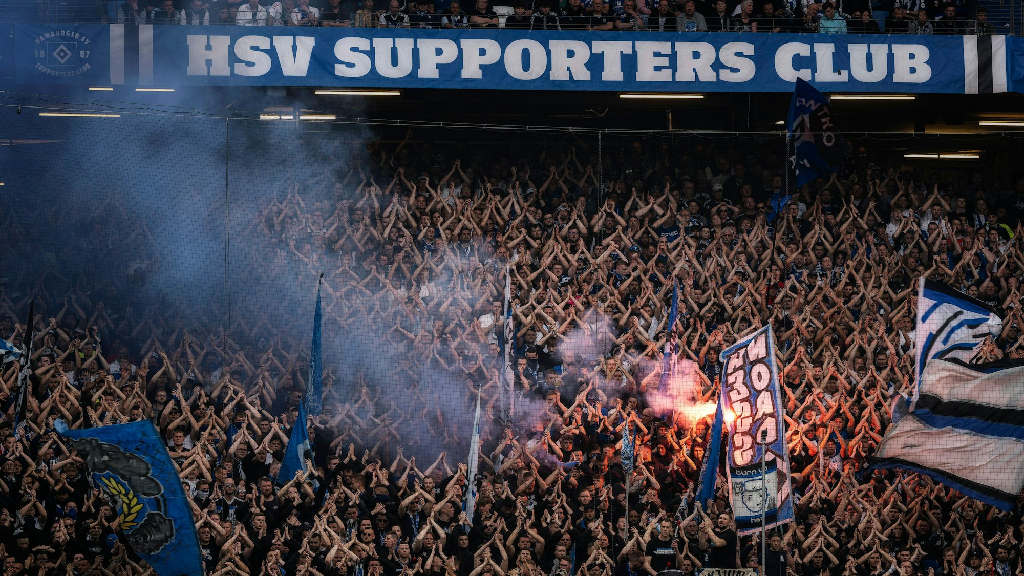 Die HSV-Fans am 3. Mai 2024 beim bislang letzten Derby gegen St. Pauli.