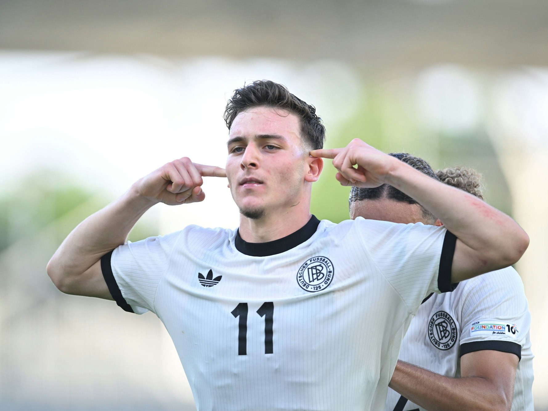 Said El Mala jubelt im DFB-Trikot.
