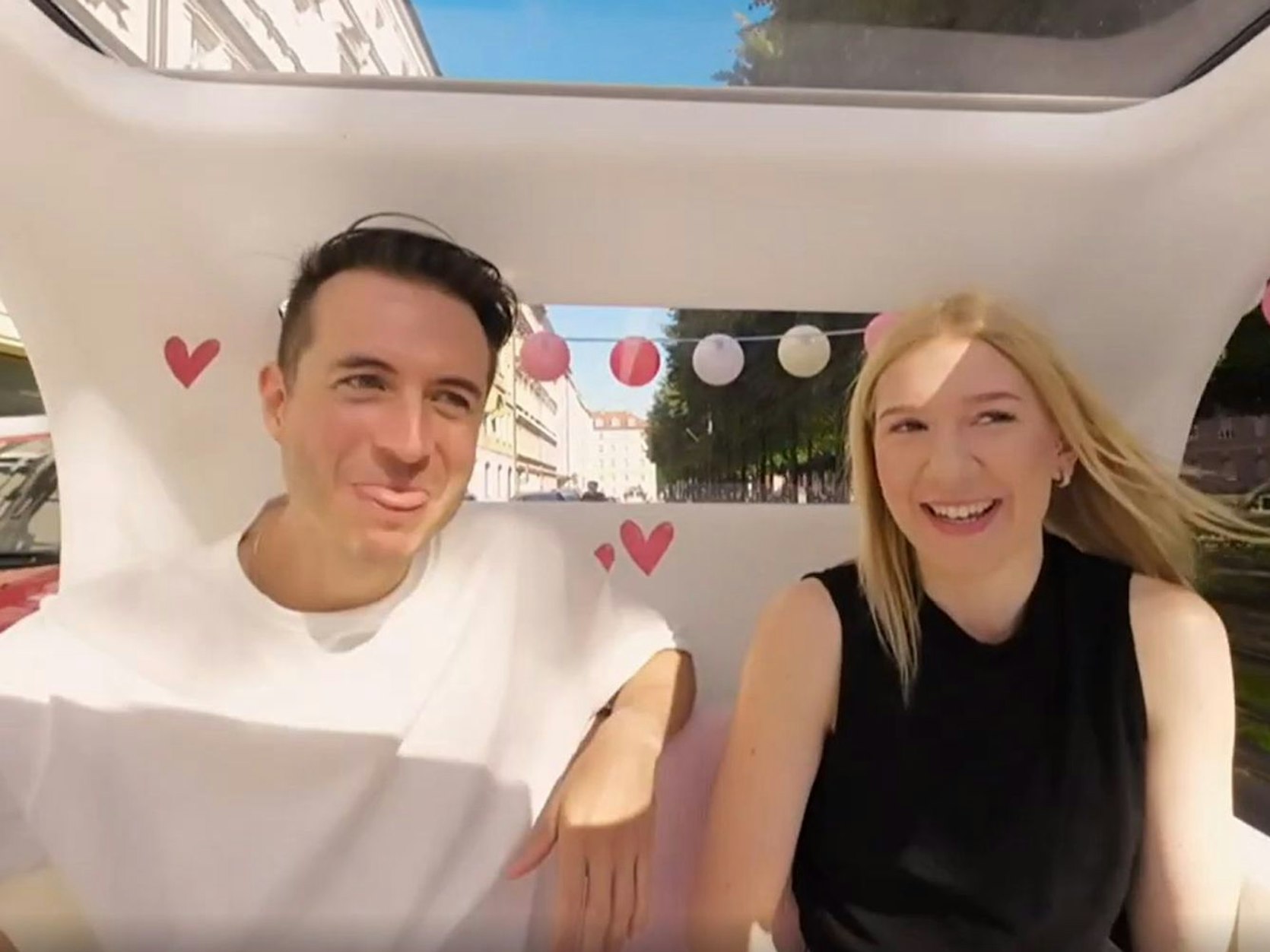 Bei Matt und Martha stimmt der Vibe. (Bild: SWR/ Screenshot)