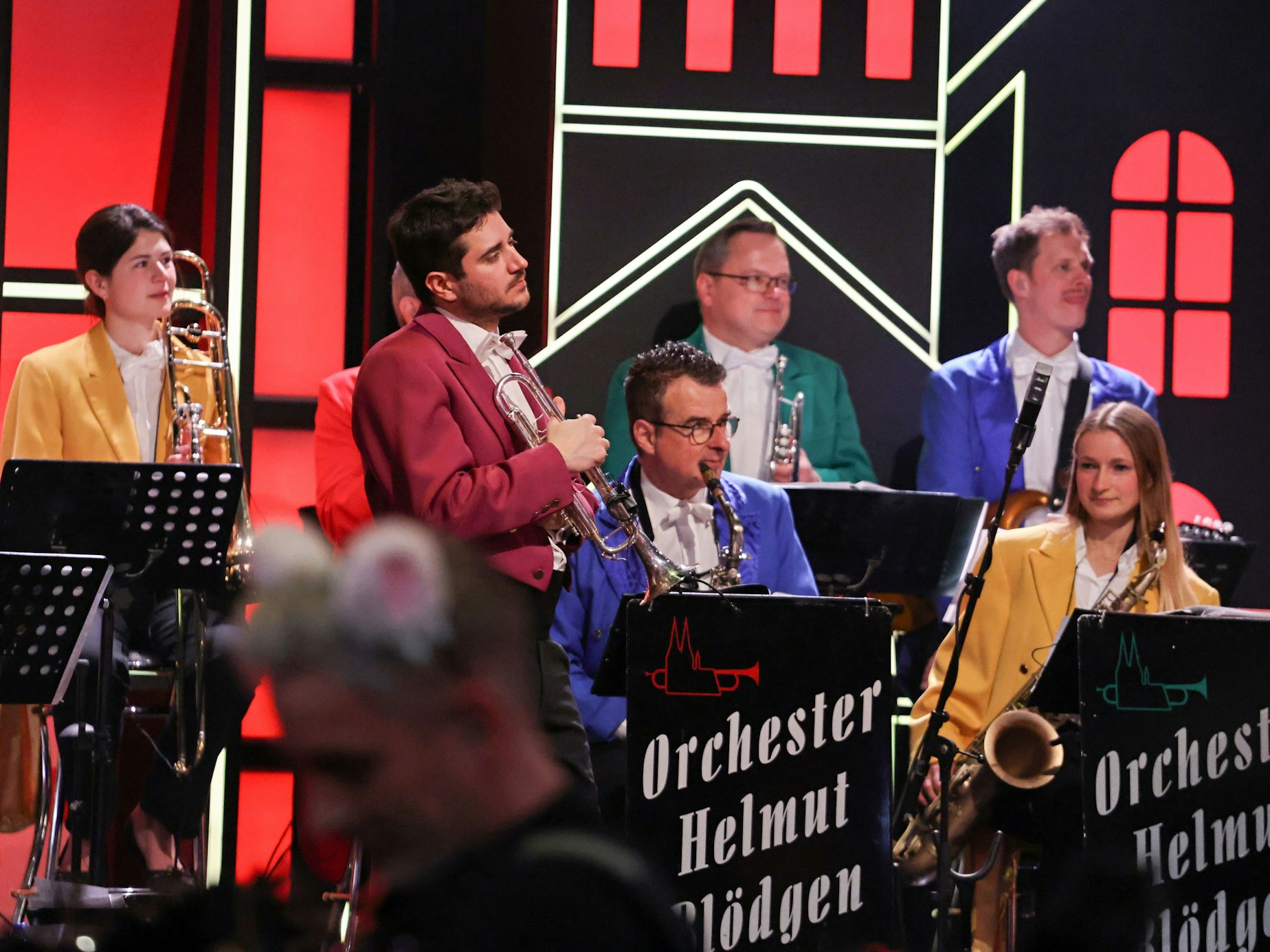 Matthias Heßeler mit dem Orchester Helmut Blödgen.