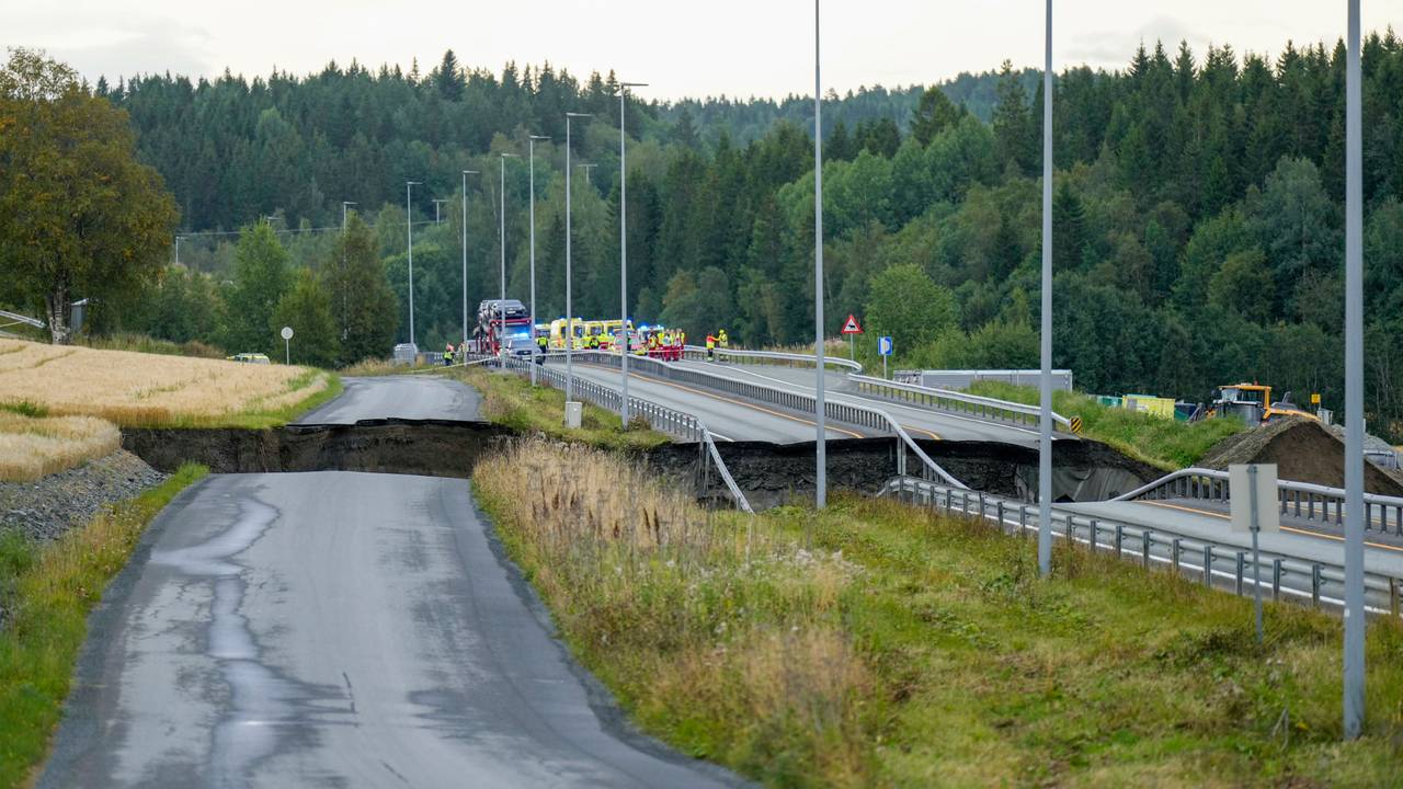 Nach einem Erdrutsch am Nesvatnet bei Levanger in Norwegen wird eine Person vermisst.