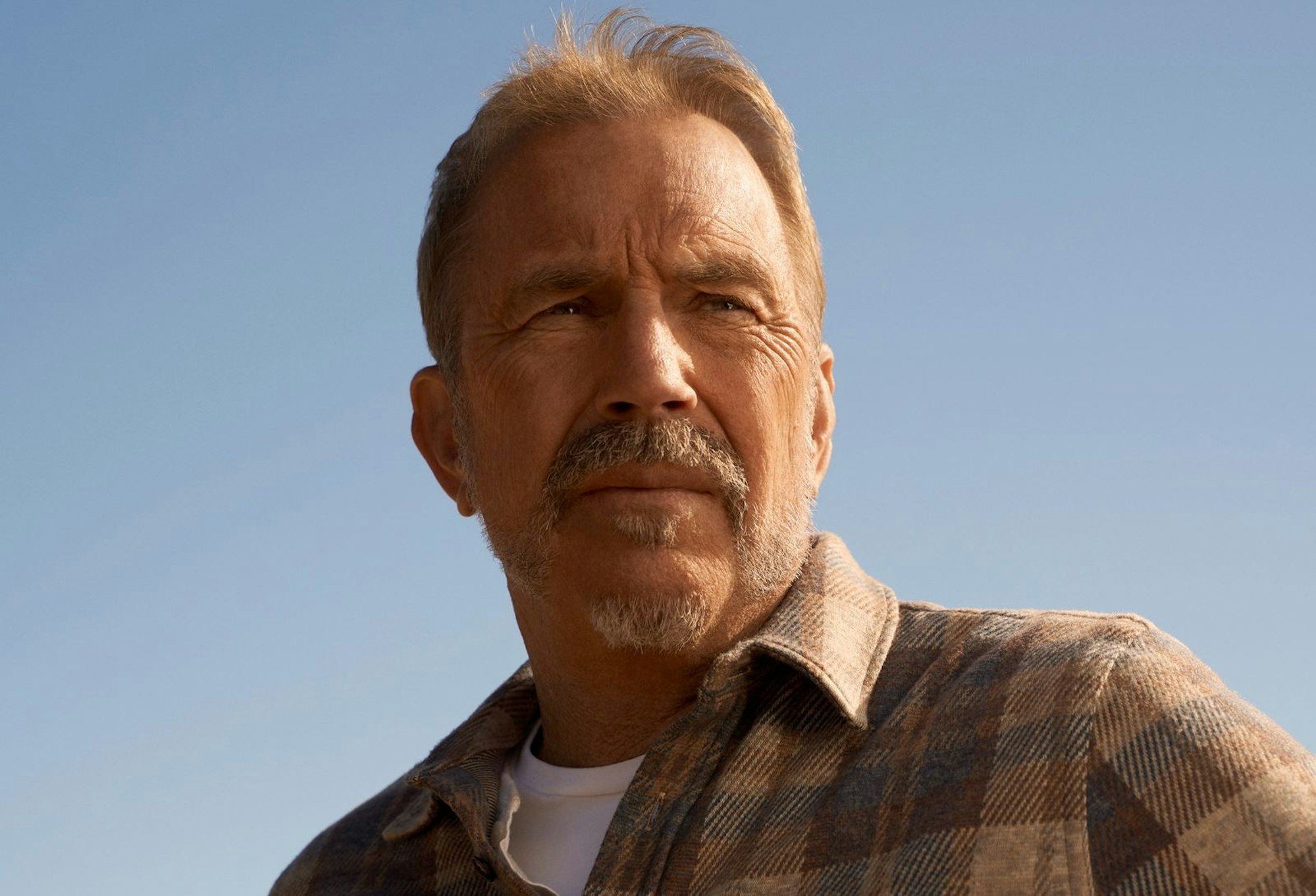 Nach seinen Filmen und Serien beleuchtet Hollywoodstar Kevin Costner die Geschichte des Wilden Westens nun auch in der Doku-Serie „Kevin Costner's The West“. (Bild: Carlos Jaramillo/A+E Global Media)