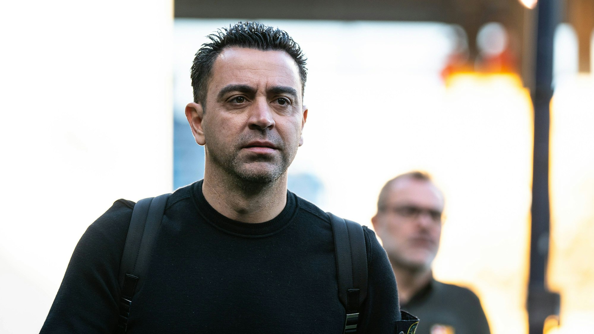 Xavi vor einem Spiel des FC Barcelona.