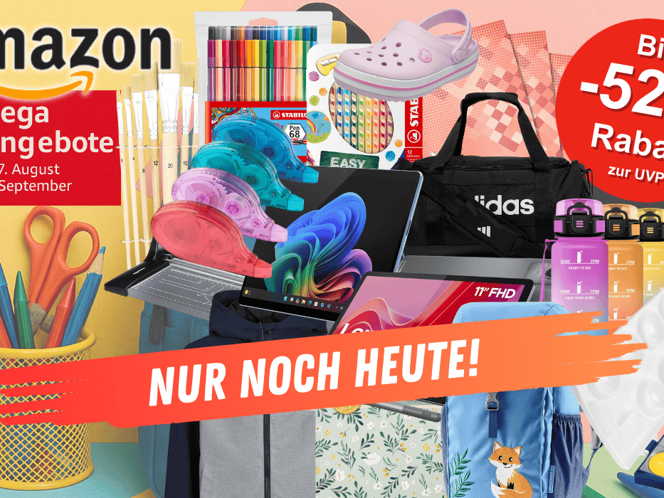 Anordnung verschiedener Schulartikel wie Stifte, Blöcke, Tablets, Trinkflaschen und mehr vor einem bunten Hintergrund.
