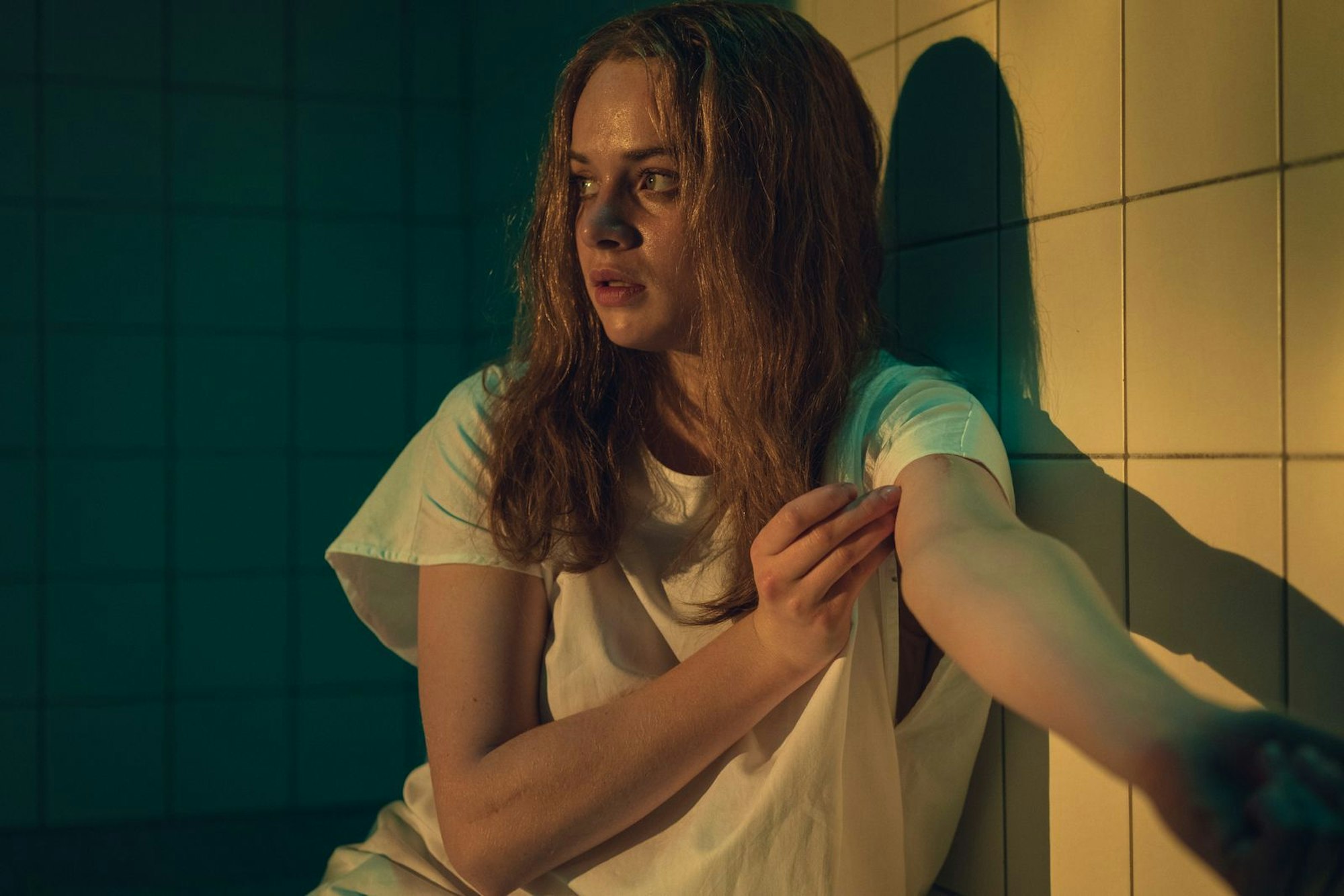 Luna Wedler spielte die Medizinstudentin Mia in der Netflix-Produktion „Biohackers“ (2020-2021). (Bild: 2021 Netflix, Inc.)