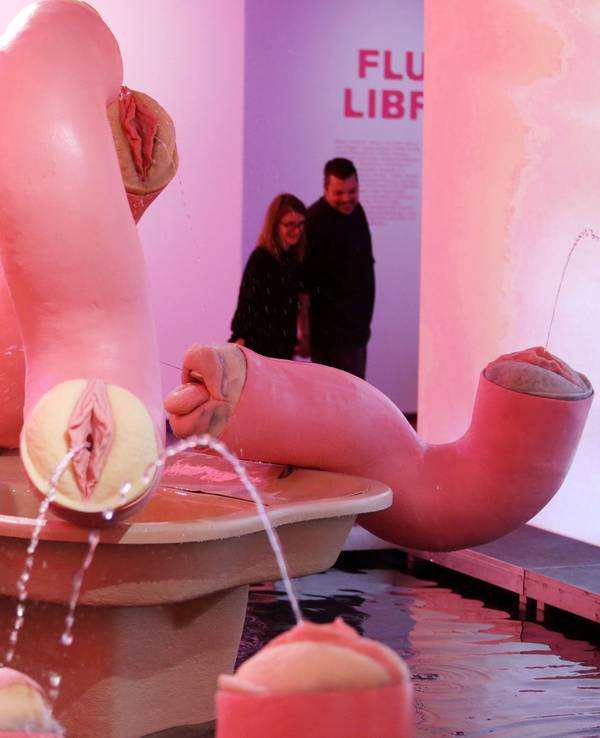 Blick auf die Ausstellung „Sex Now“ im NRW-Forum.