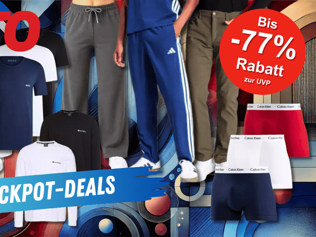 Verschiedene Mode Artikel wie Hosen, Shirts, Unterwäsche und Sneaker vor einem rot/blauen Hintergrund.