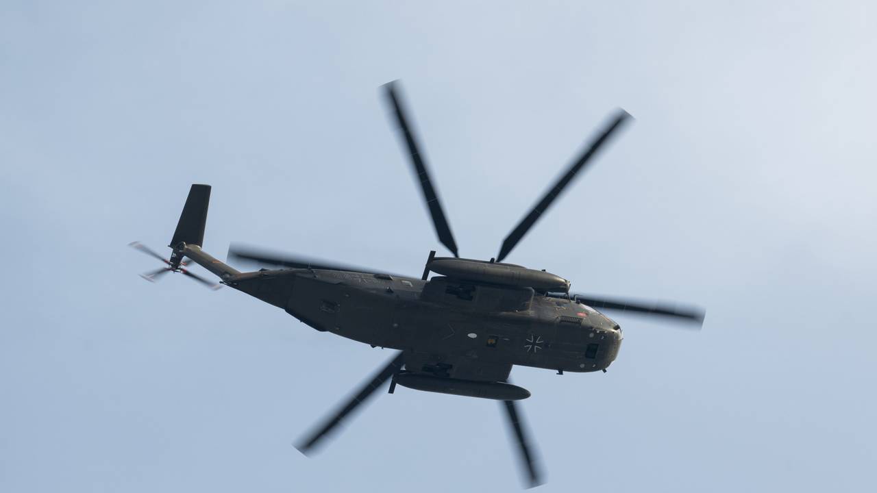 Ein Transporthubschrauber der Bundeswehr vom Typ Sikorsky CH-53 (Symbolfoto)