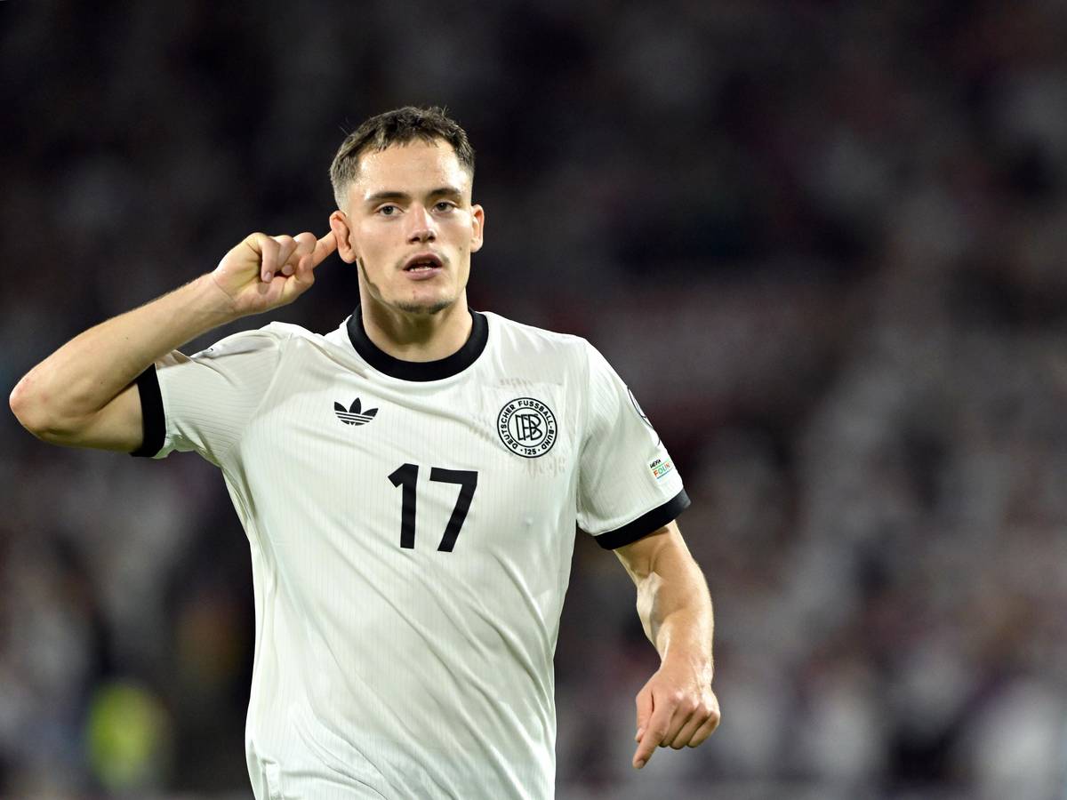 Florian Wirtz (Deutschland) jubelt über sein Tor zum 3:1.