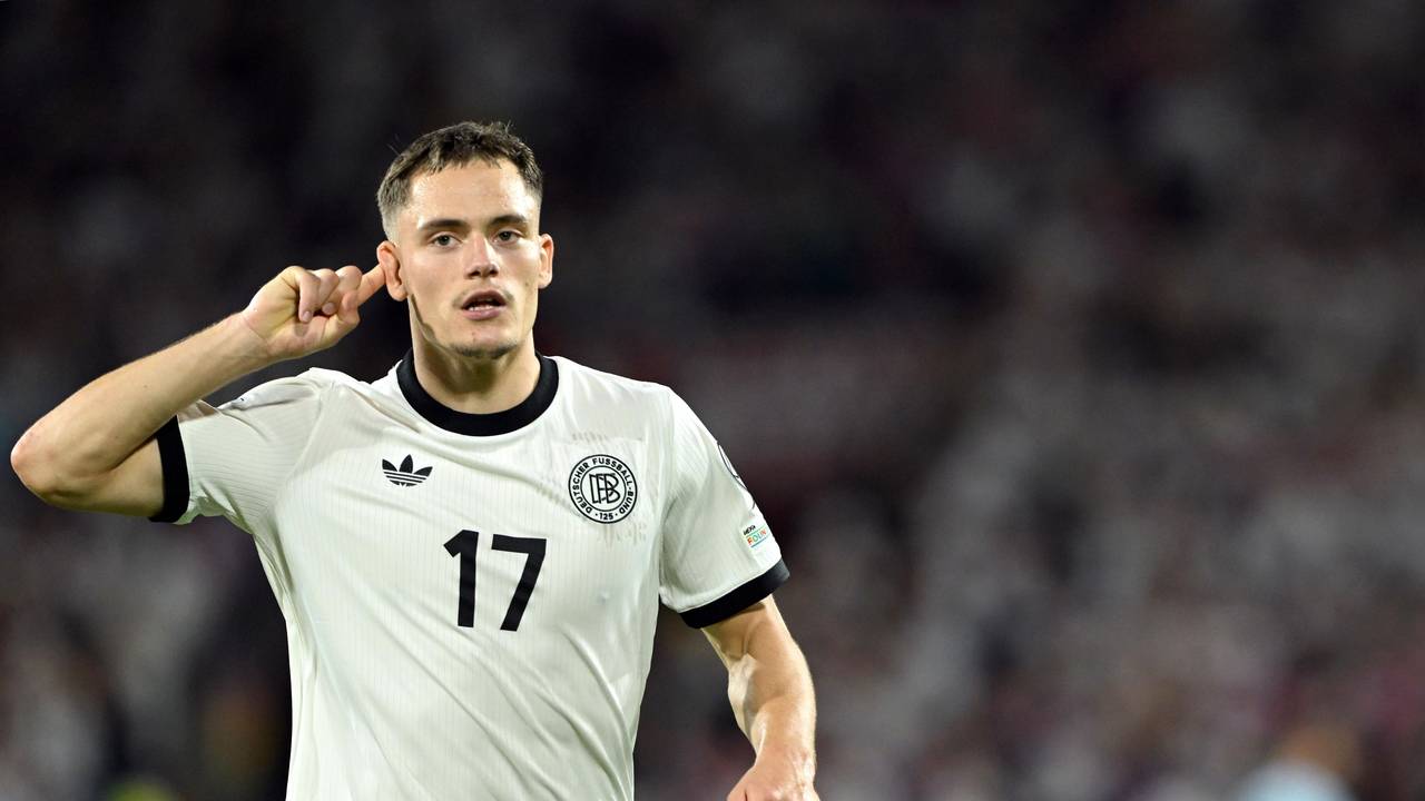 Florian Wirtz (Deutschland) jubelt über sein Tor zum 3:1.