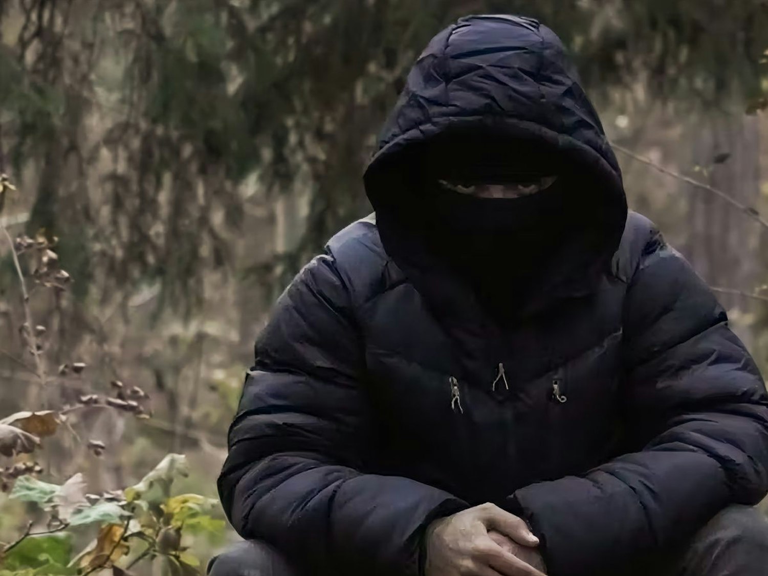 Bereits Teenager begehen im Auftrag ihrer Gang Morde. (Bild: ZDF/ TV3)