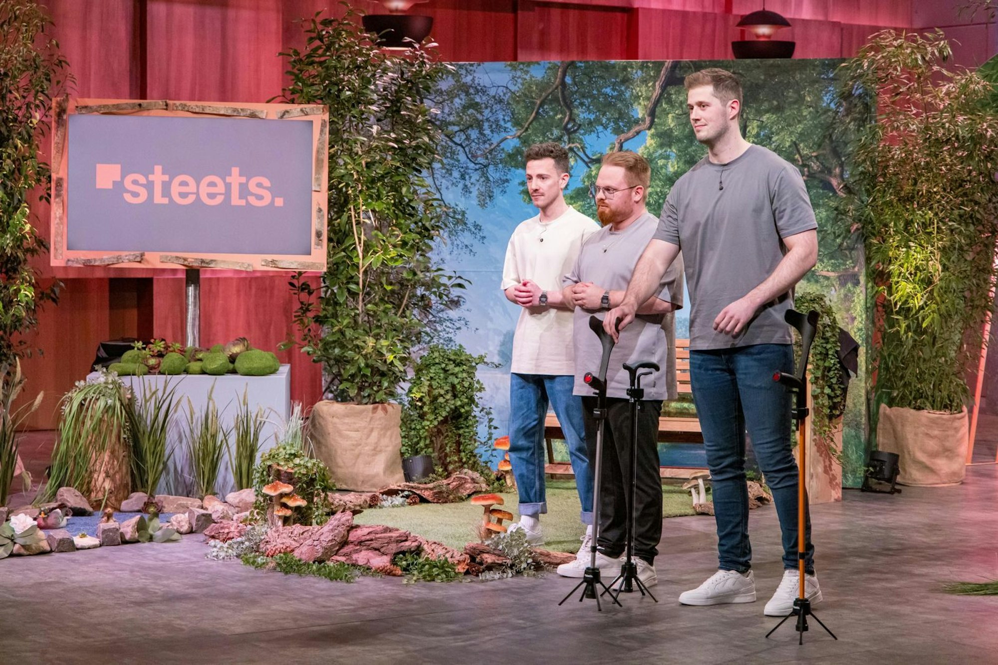 Bitter für die „Steets“-Gründer: Die Geschäftszahlen des Start-ups überzeugten nicht wirklich. Erst in letzter Sekunde kommt es doch noch zum Deal mit Frank Thelen. Puh! (Bild: RTL / Bernd-Michael Maurer)
