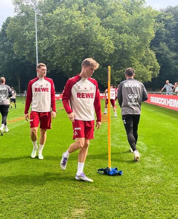 Die FC-Profis am Montag (8. September 2025) beim Training am Geißbockheim.