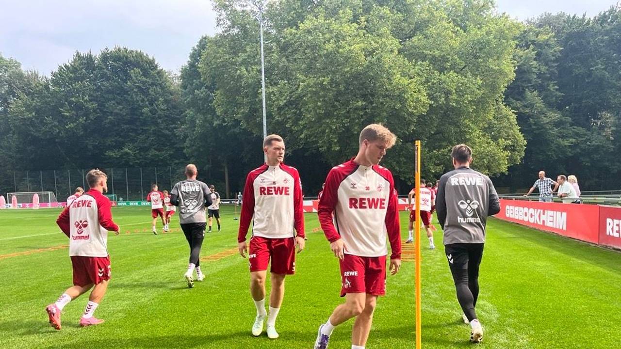 Die FC-Profis am Montag (8. September 2025) beim Training am Geißbockheim.