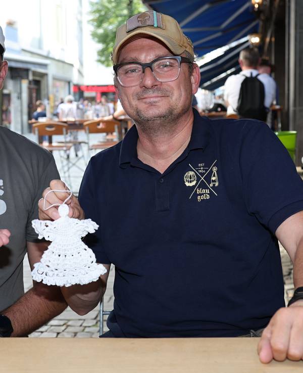 Martin Jeckel und Thomas Felix von der Bürgergarde blau-gold.