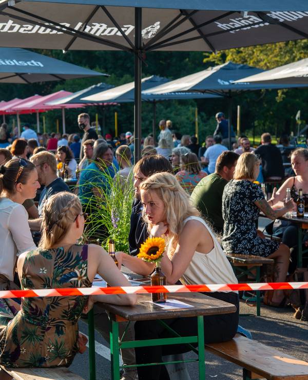 Ein Pop-up-Biergarten im Bereich Vogelsanger Straße / Grüngürtel gab es bereits 2020