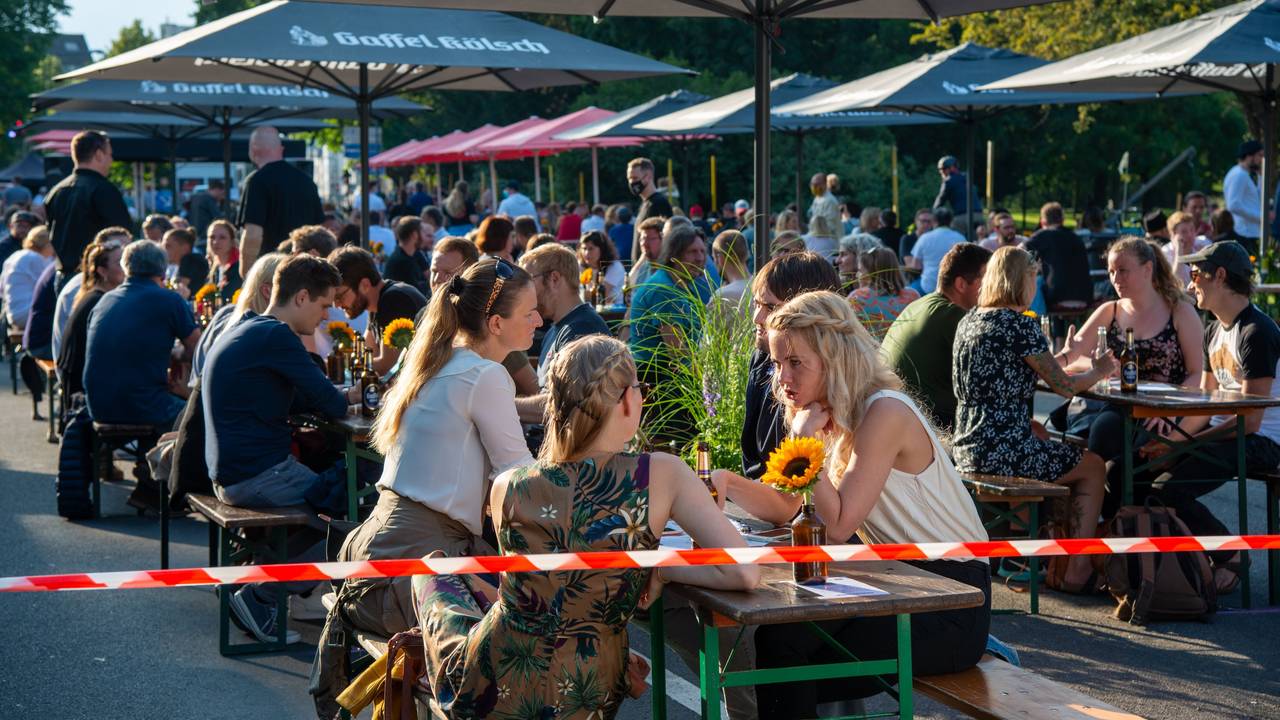 Ein Pop-up-Biergarten im Bereich Vogelsanger Straße / Grüngürtel gab es bereits 2020