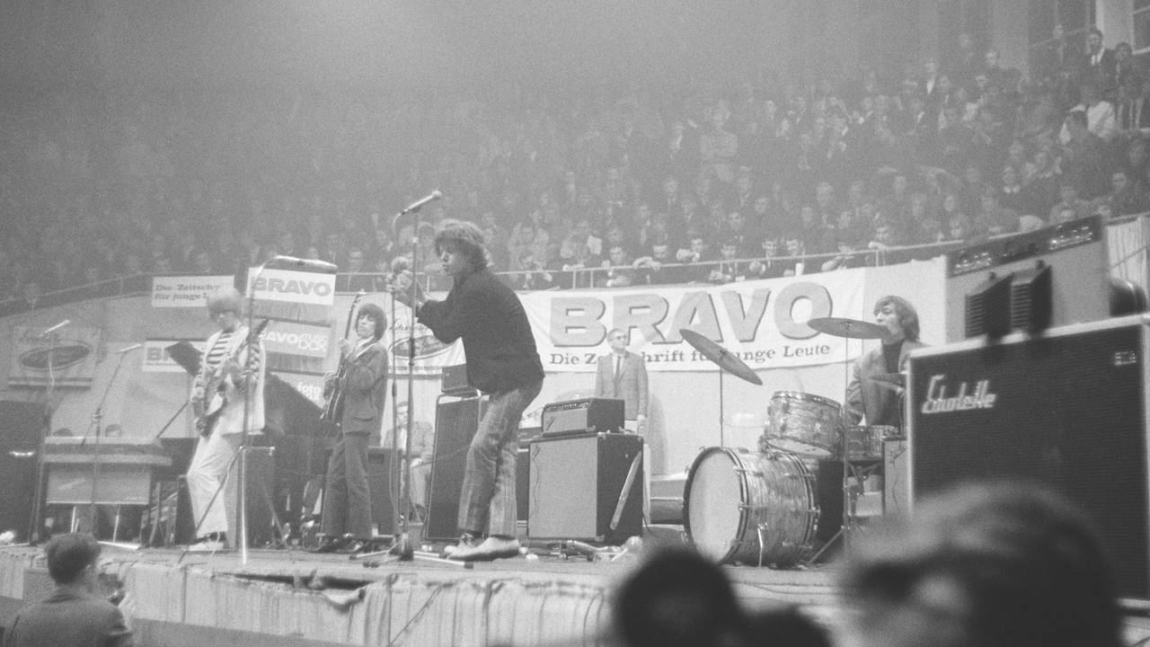 Die Rolling Stones spielen 1965 in der Münsterlandhalle.