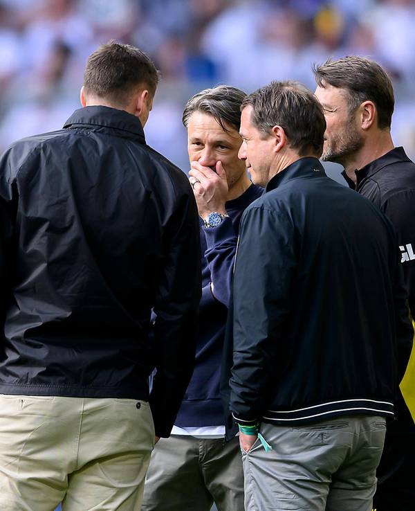 BVB-Trainer Niko Kovac mit Bruder Robert, Sportdirektor Sebastian Kehl, Sport-Boss Lars Ricken.