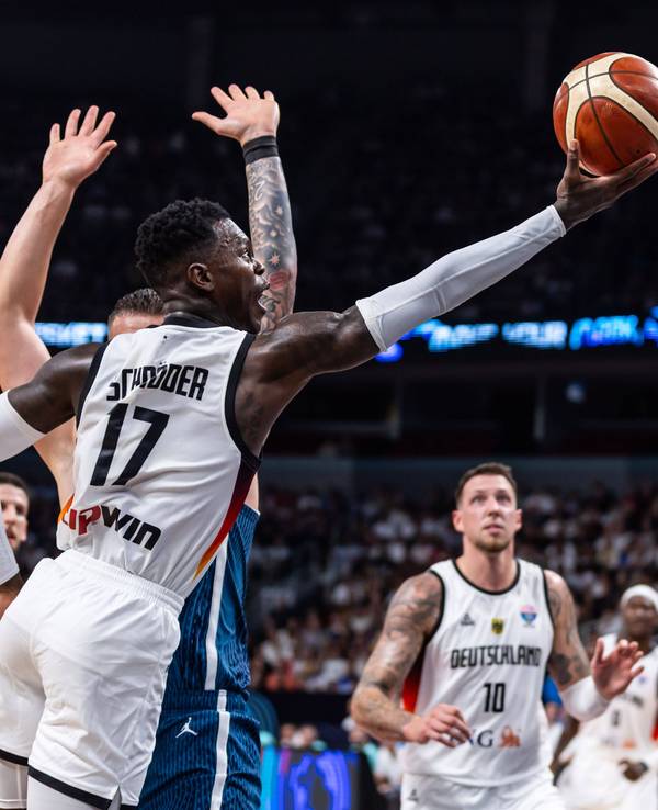 Dennis Schröder im Viertelfinale gegen Slowenien.