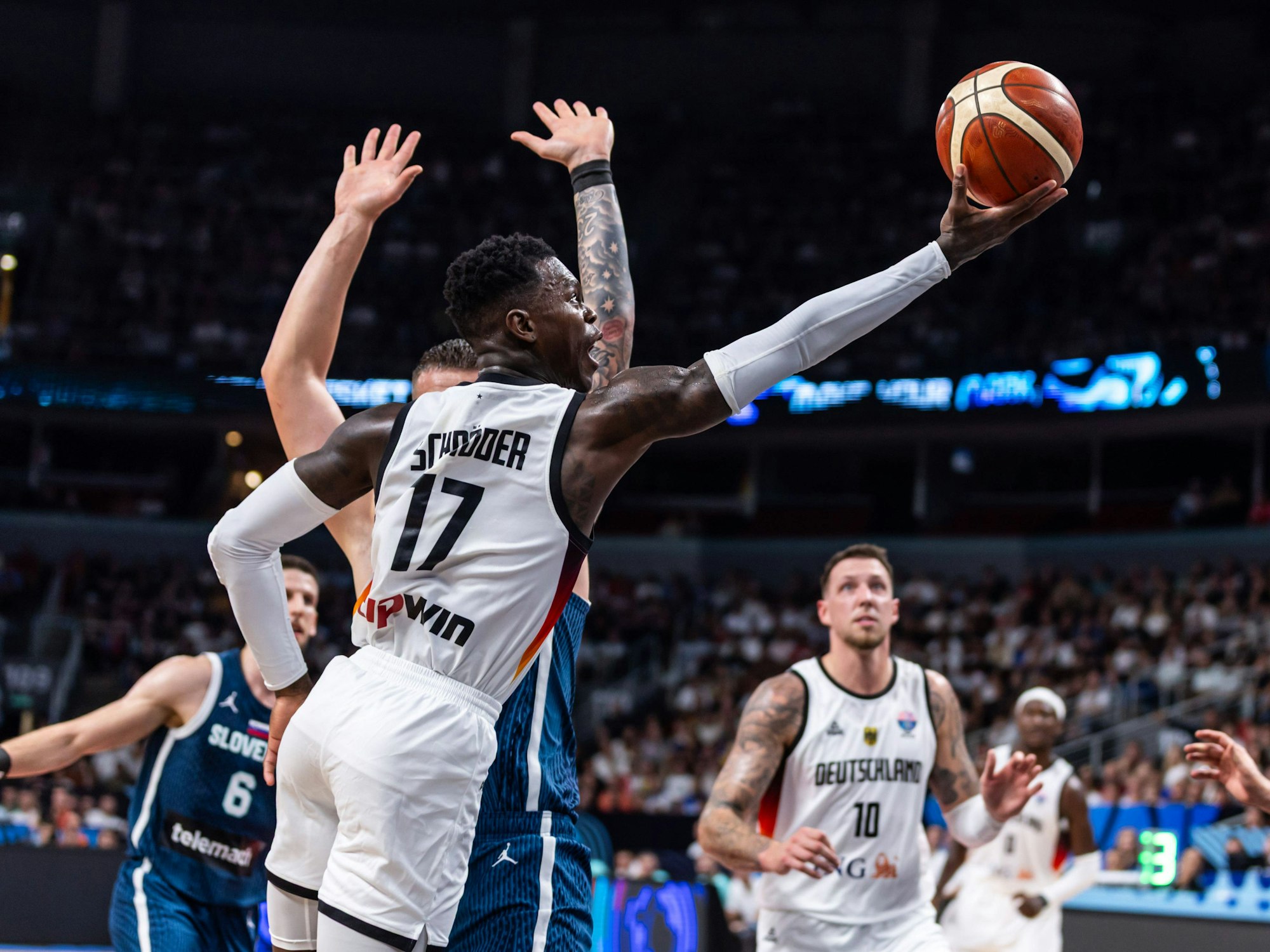 Dennis Schröder im Viertelfinale gegen Slowenien.