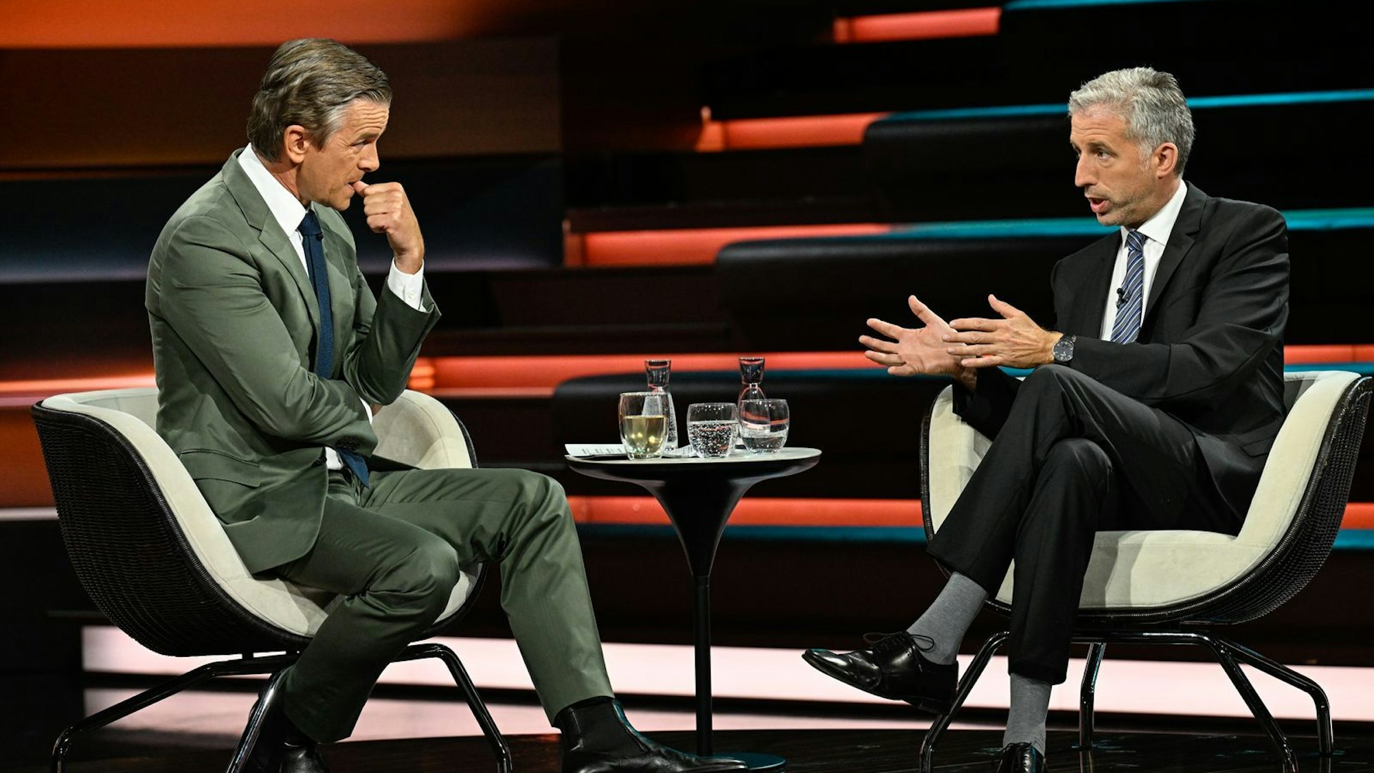 Ex-Grünen-Politiker Boris Palmer gab im Gespräch mit Markus Lanz zu bedenken: „Vielleicht ist der Zeitpunkt für die Bürgergeldreform auch schon zu spät.“ (Bild: ZDF / Markus Hertrich)