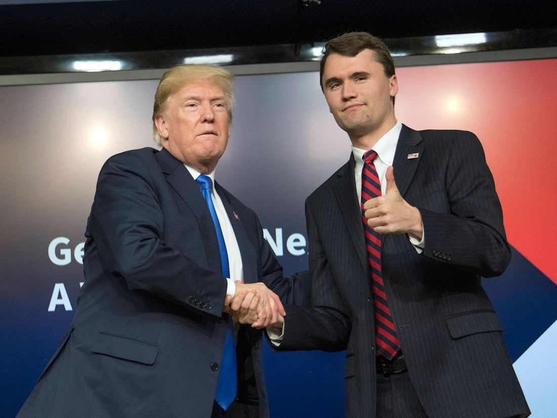 Charlie Kirk (r.) und Donald Trump im Jahr 2018.