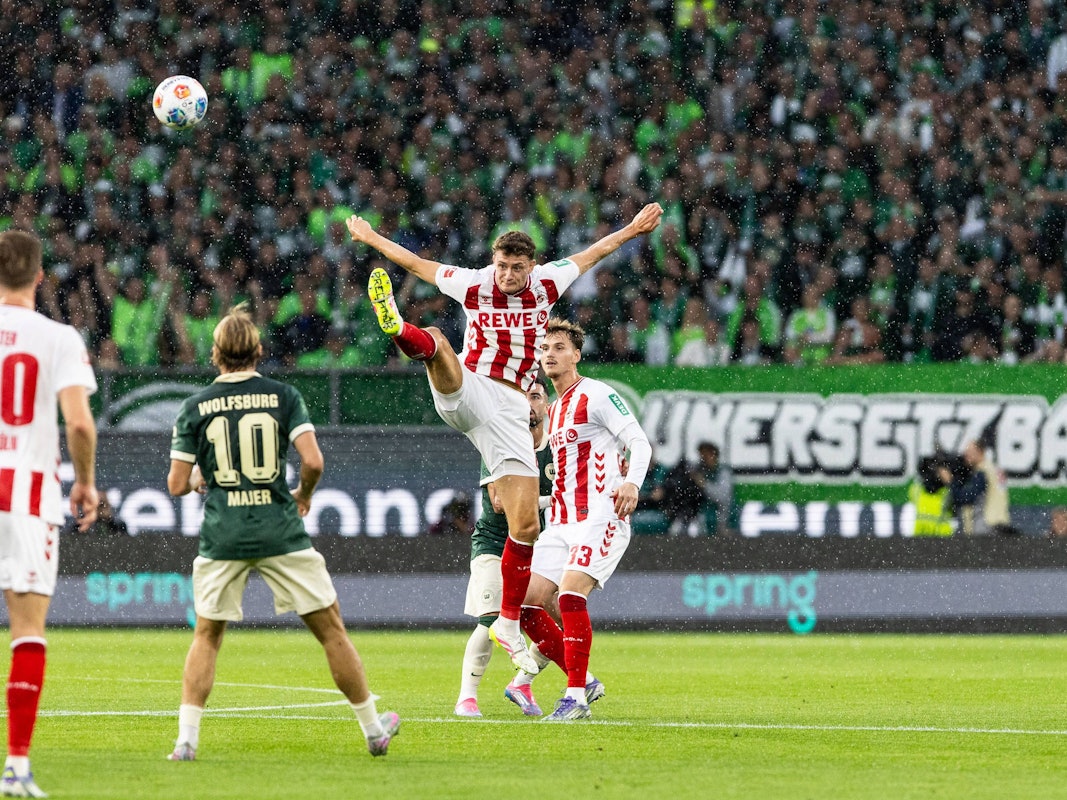 Eric Martel im Spiel gegen den VfL Wolfsburg.
