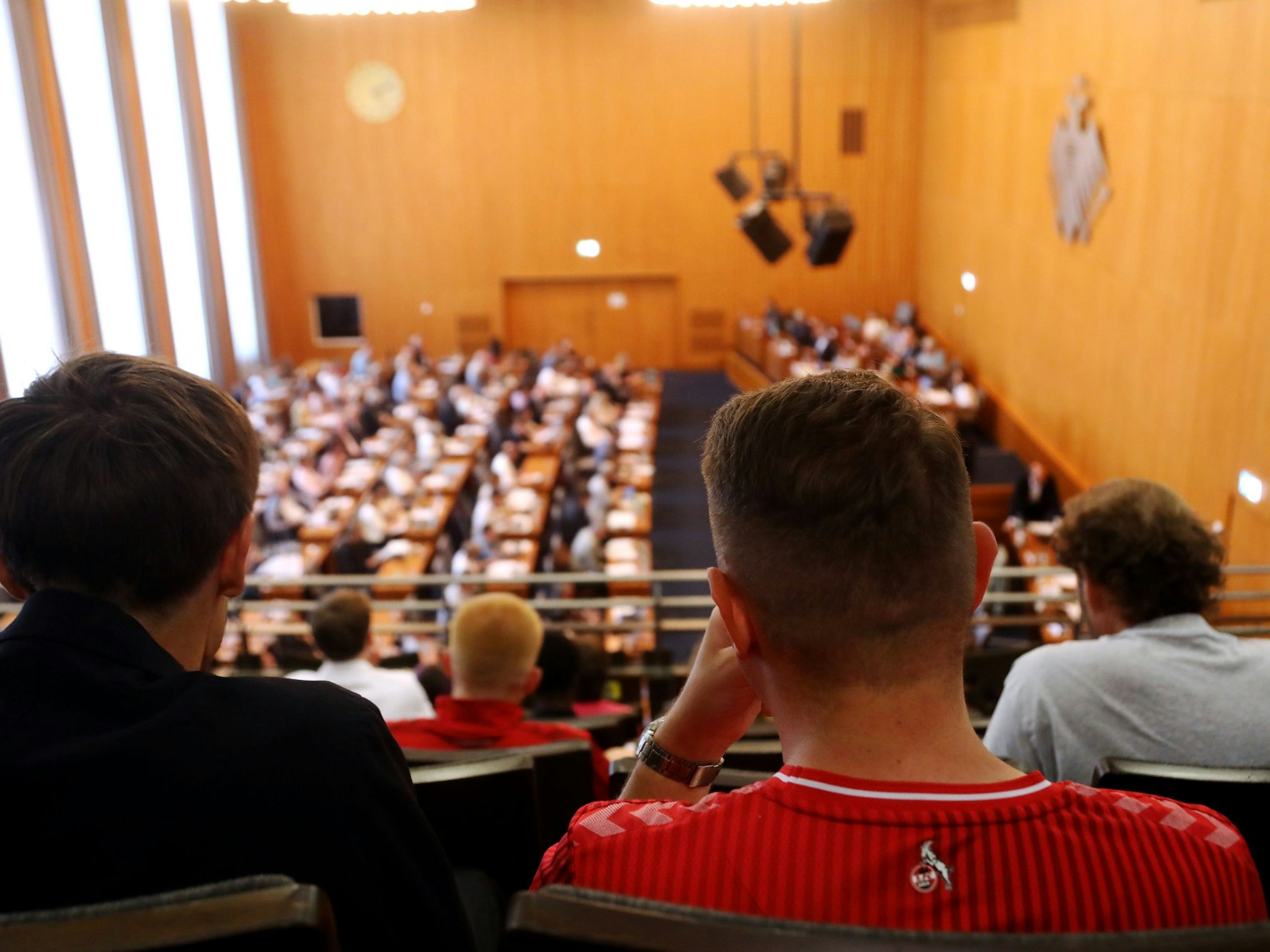 Blick auf eine Sitzung des Kölner Stadtrates Anfang Juli 2025Arton Krasniqi